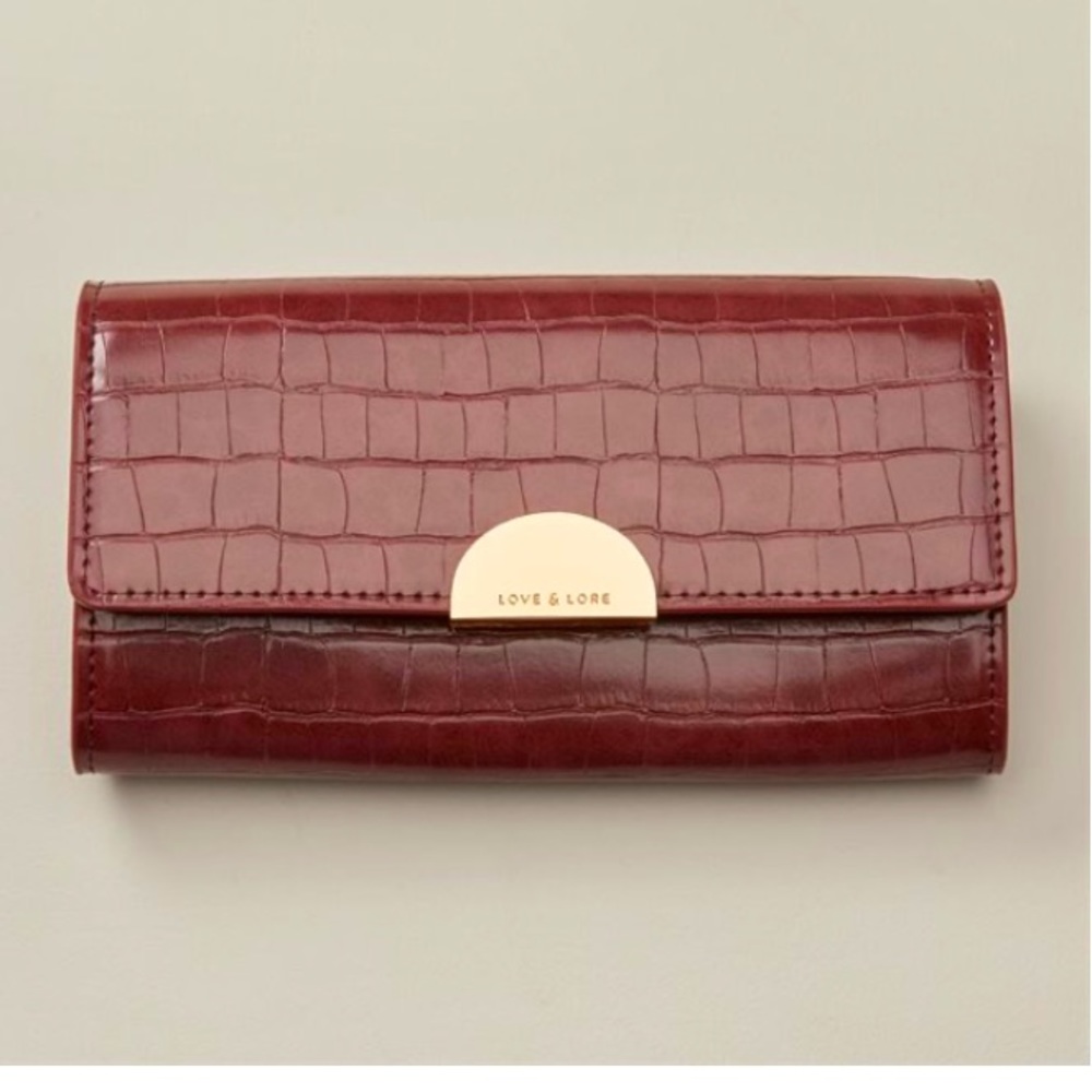 Love + Lore | Vegan Leather Clutch Wallet | Red